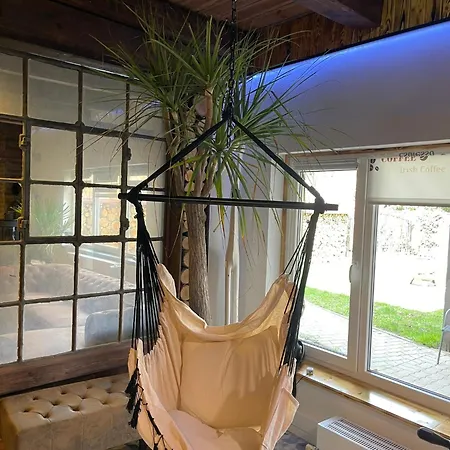 Buri's Seenlandhaus בית נופש