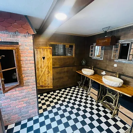 Buri's Seenlandhaus בית נופש הוירסוורדה