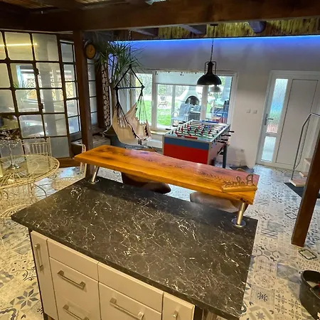 Buri's Seenlandhaus *