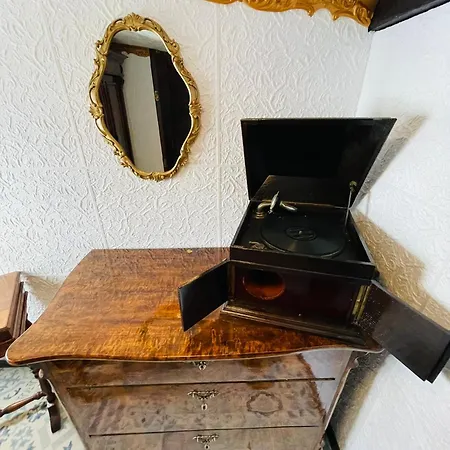 Buri's Seenlandhaus הוירסוורדה