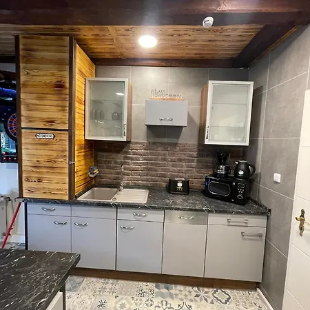 Buri's Seenlandhaus בית נופש